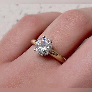 Round Moissanite Ring